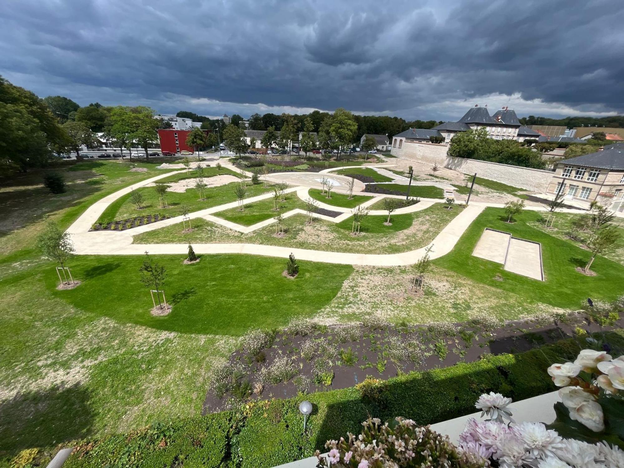 Les Rives Remoises Daire Reims Dış mekan fotoğraf